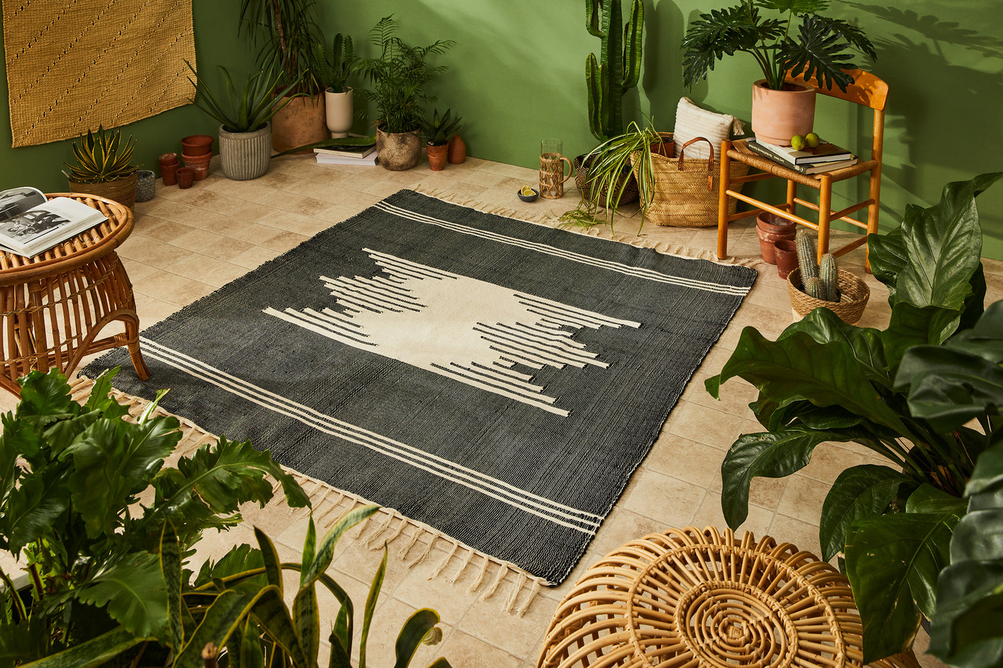 Eagle rug (black & natural cotton)